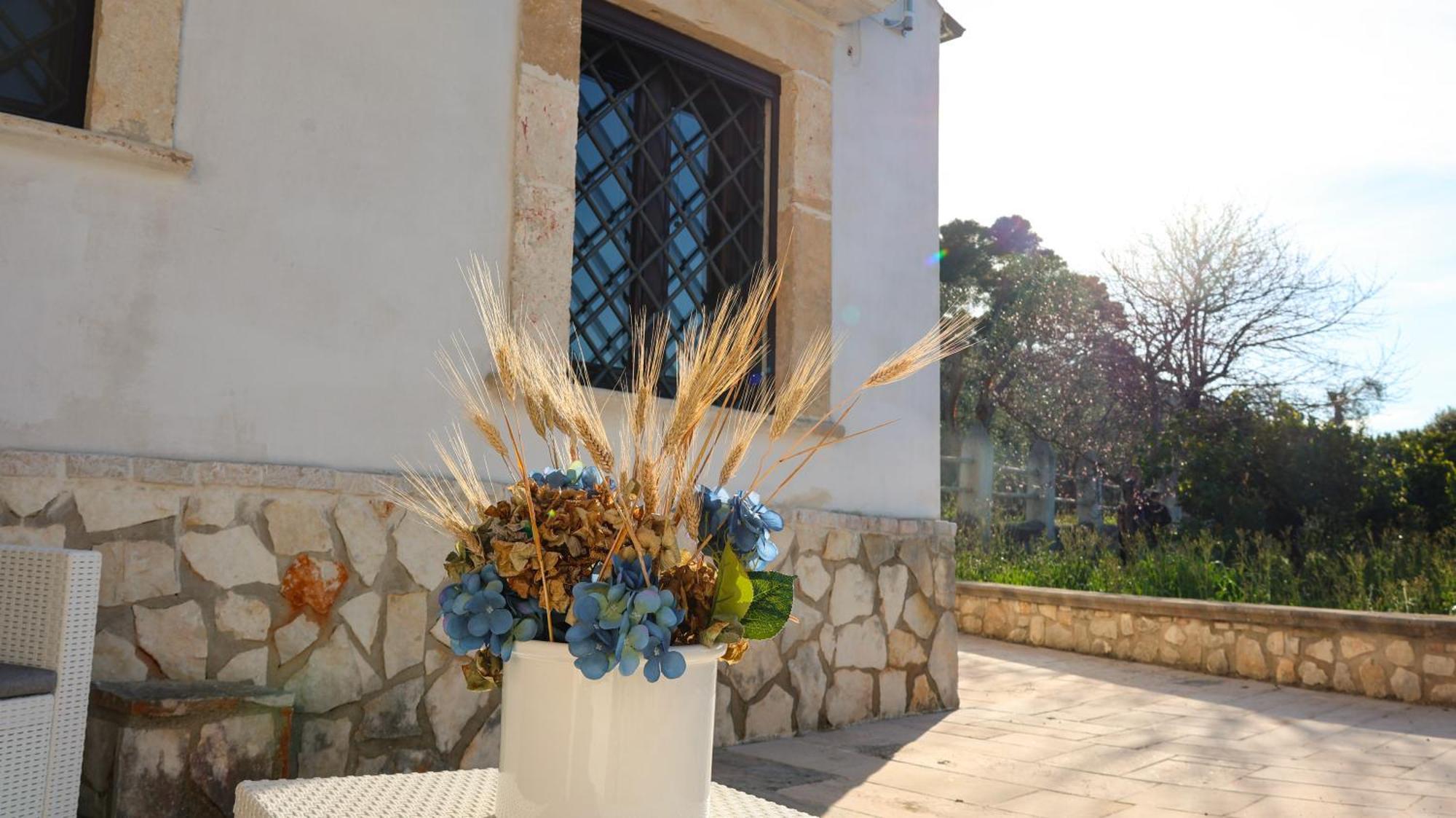 I Frangiventi Bed & Breakfast Rodi Garganico Bagian luar foto